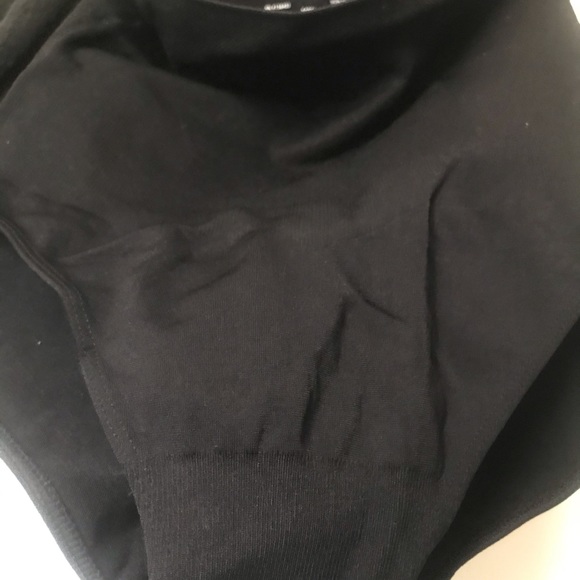 Trainer - Picture 1 of 4